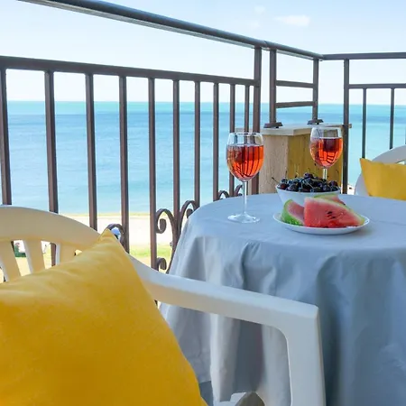 Apartament Midia Apartment